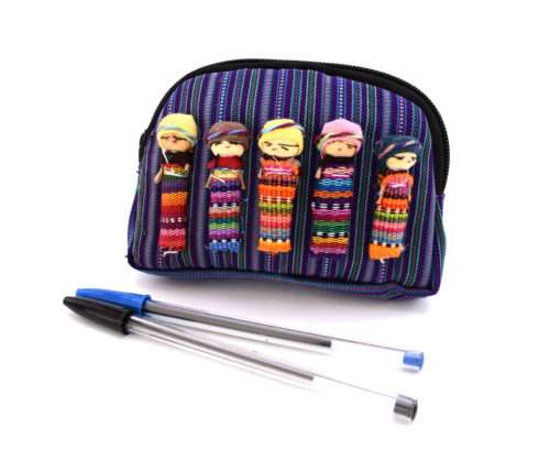Halfmoon Zuni Pouch With Worry Dolls "M"