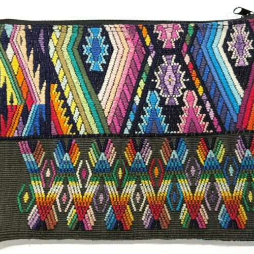 Assorted Geometric Pouches “L”